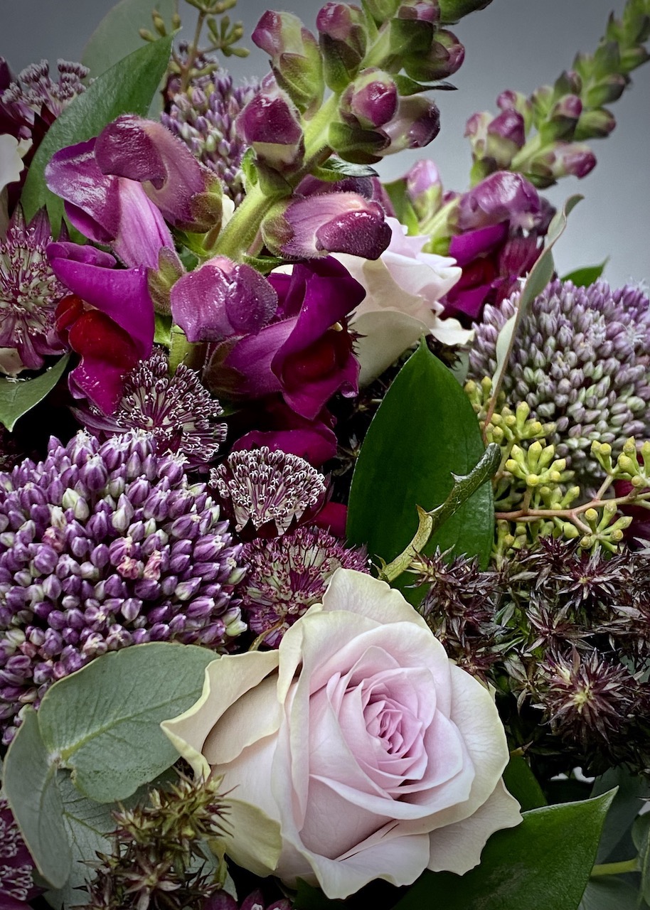 Maples Flowers Florist In Hemel Hempstead New Year Flowers