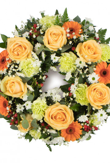 Classic Wreath With Rose
